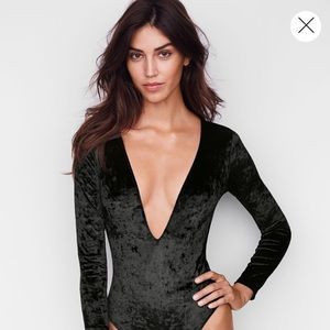 🔥VS Crushed Velvet Bodysuit, Black, NWT, XSmall/Small